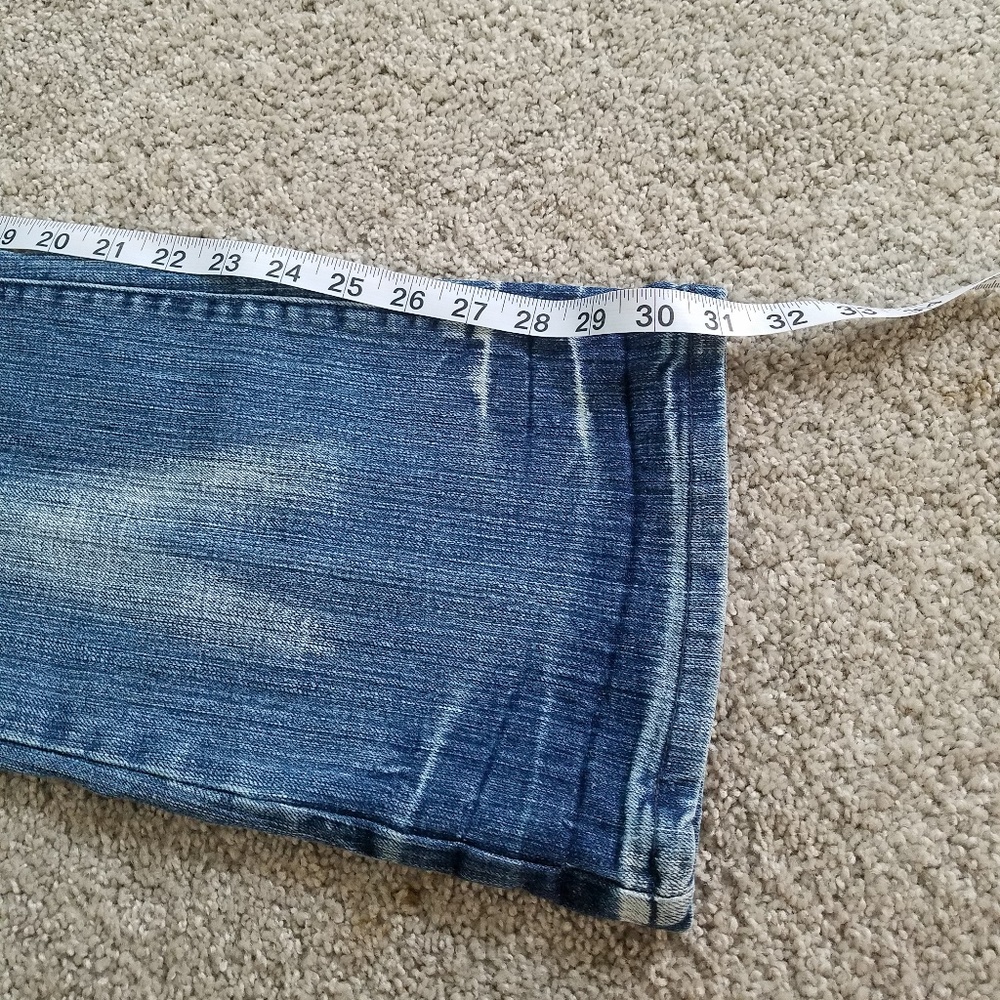 ๐ Jeans - Picture 8 of 8